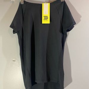 Pin-tuck Back  Performance T-shirt -Black S